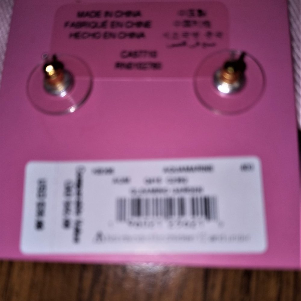 *PRICE DROP* New Kate Spade Aquamarine Flower Studs in gold setting. - Picture 4 of 6